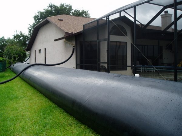 Mobiler Hochwasserschutz von einem Eigenheim - Florida (USA)